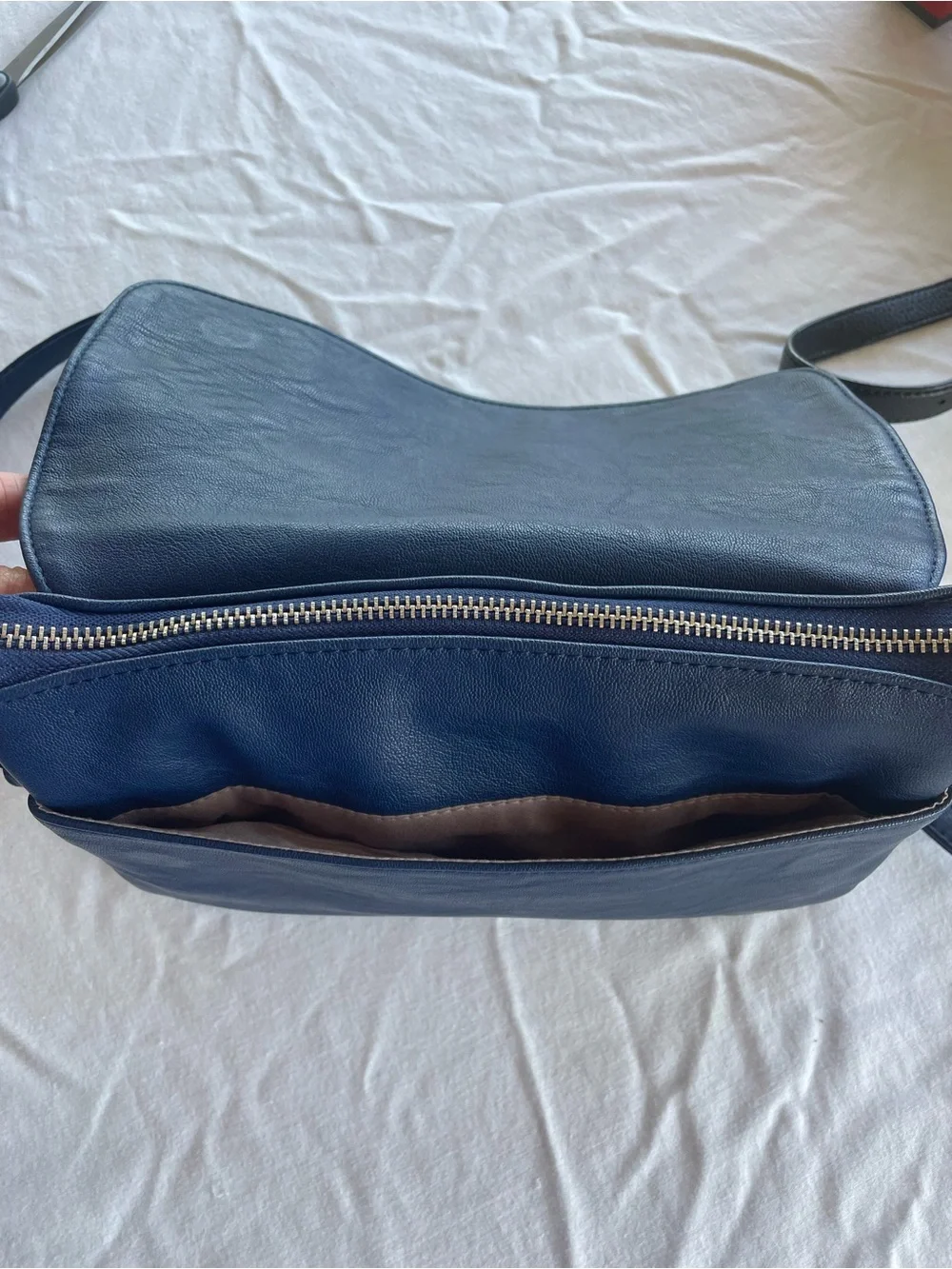 Amelie Galanti Navy Foldover Crossbody Clutch Purse Minimalist Chic Bag EUC